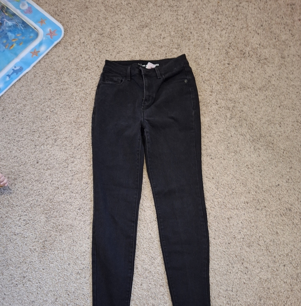 Black no boundaries skinny jeans (3)
